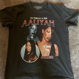 Aaliyah graphic tee
